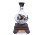 马到成功炭瓷天球瓶385元