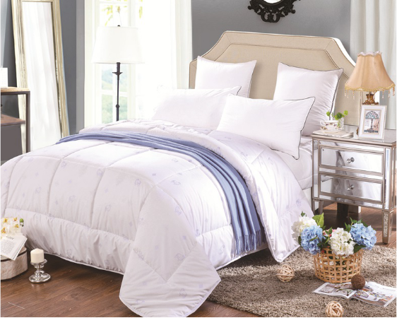 维多利亚羊毛被245元