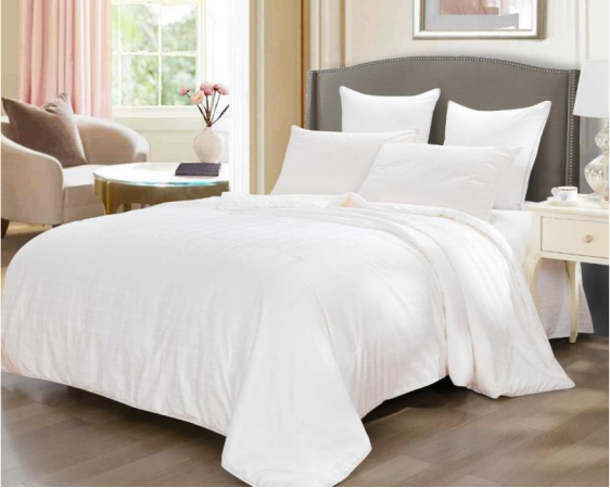 悦喜纯蚕丝被1065元