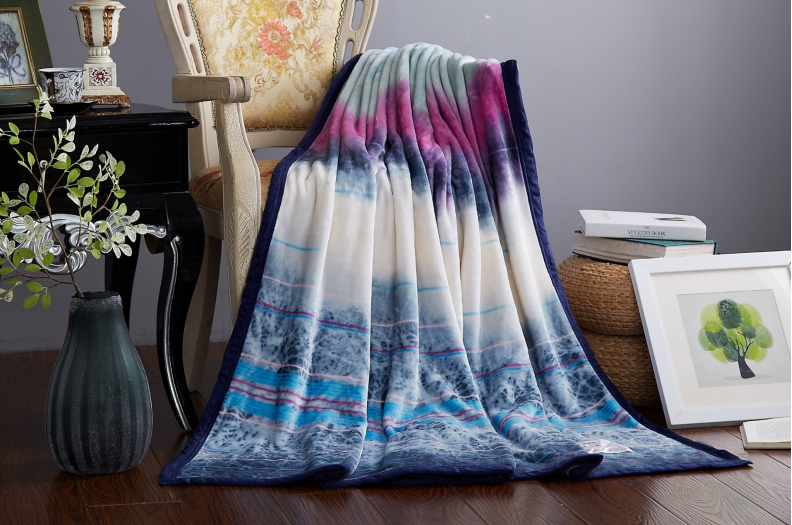 仿貂绒毯（多彩人生）183元